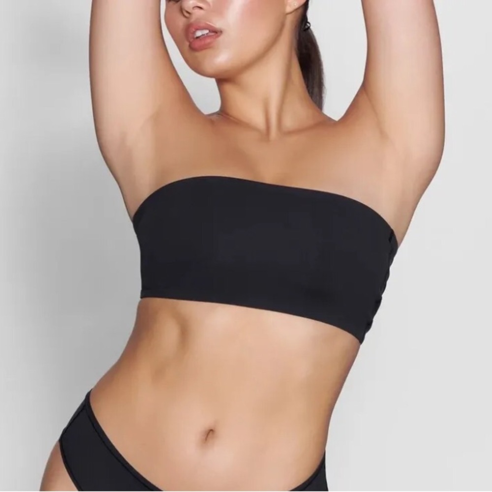 Skims Fits Everybody Bandeau Bra in Onyx XL